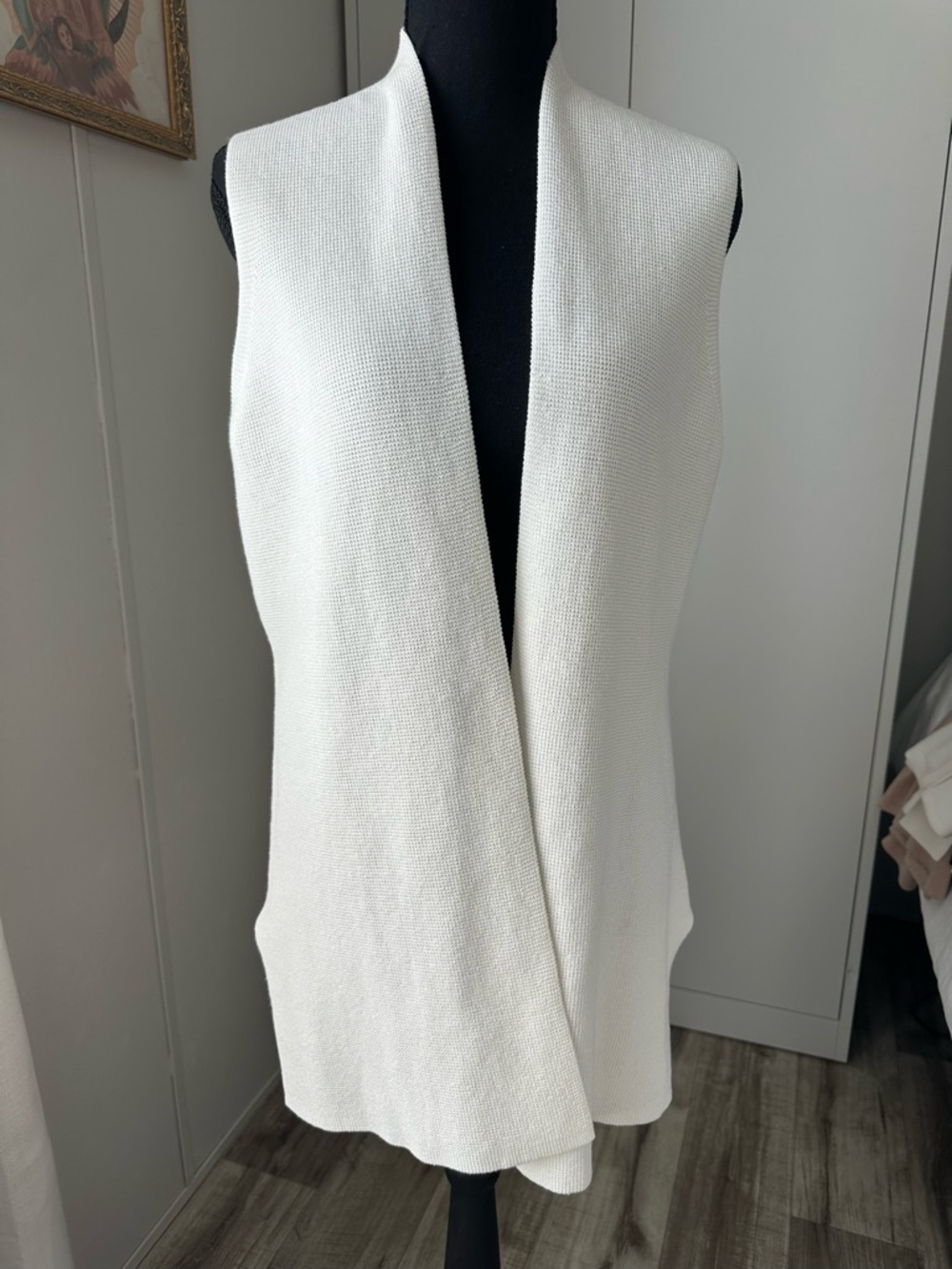 Cyrus Lightweight Knit Open Vest in Ivory